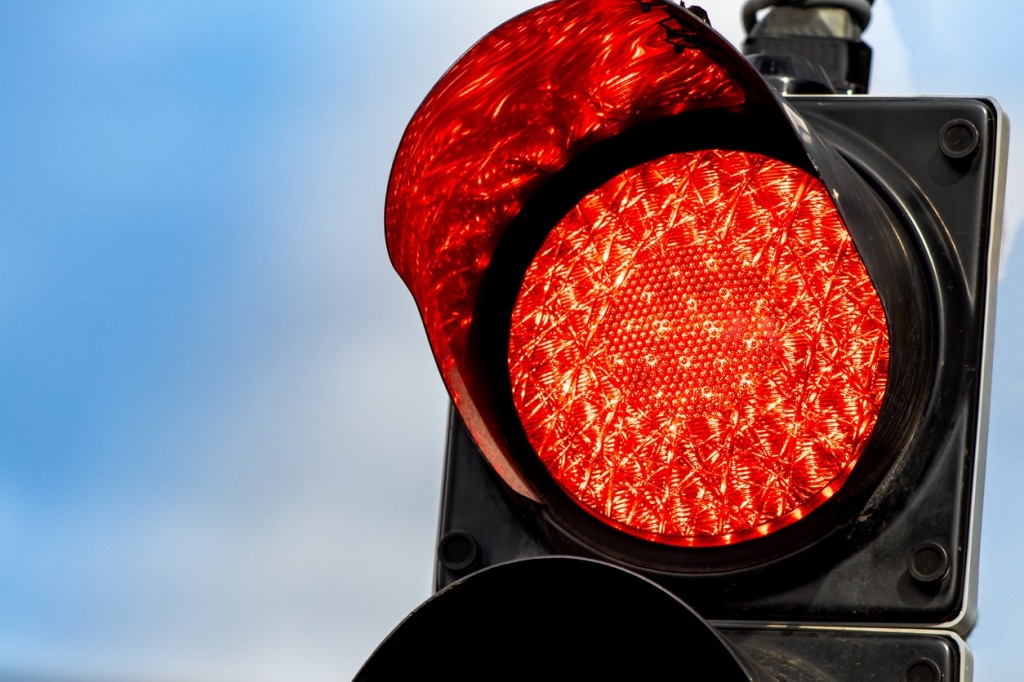 the-truth-about-car-accidents-caused-by-red-light-running